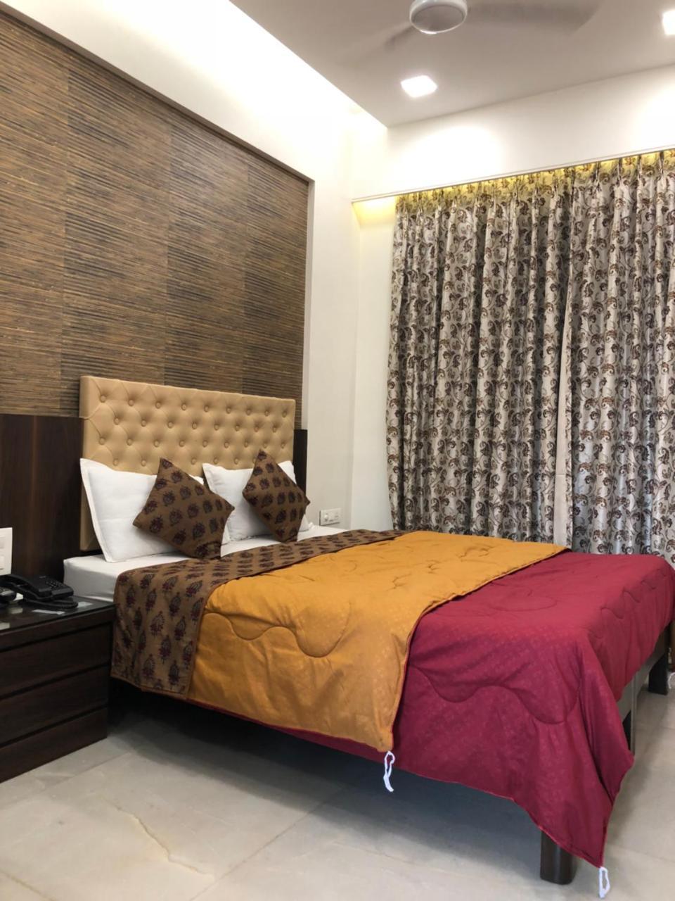 Hotel Antique - Colaba Mumbai  Buitenkant foto